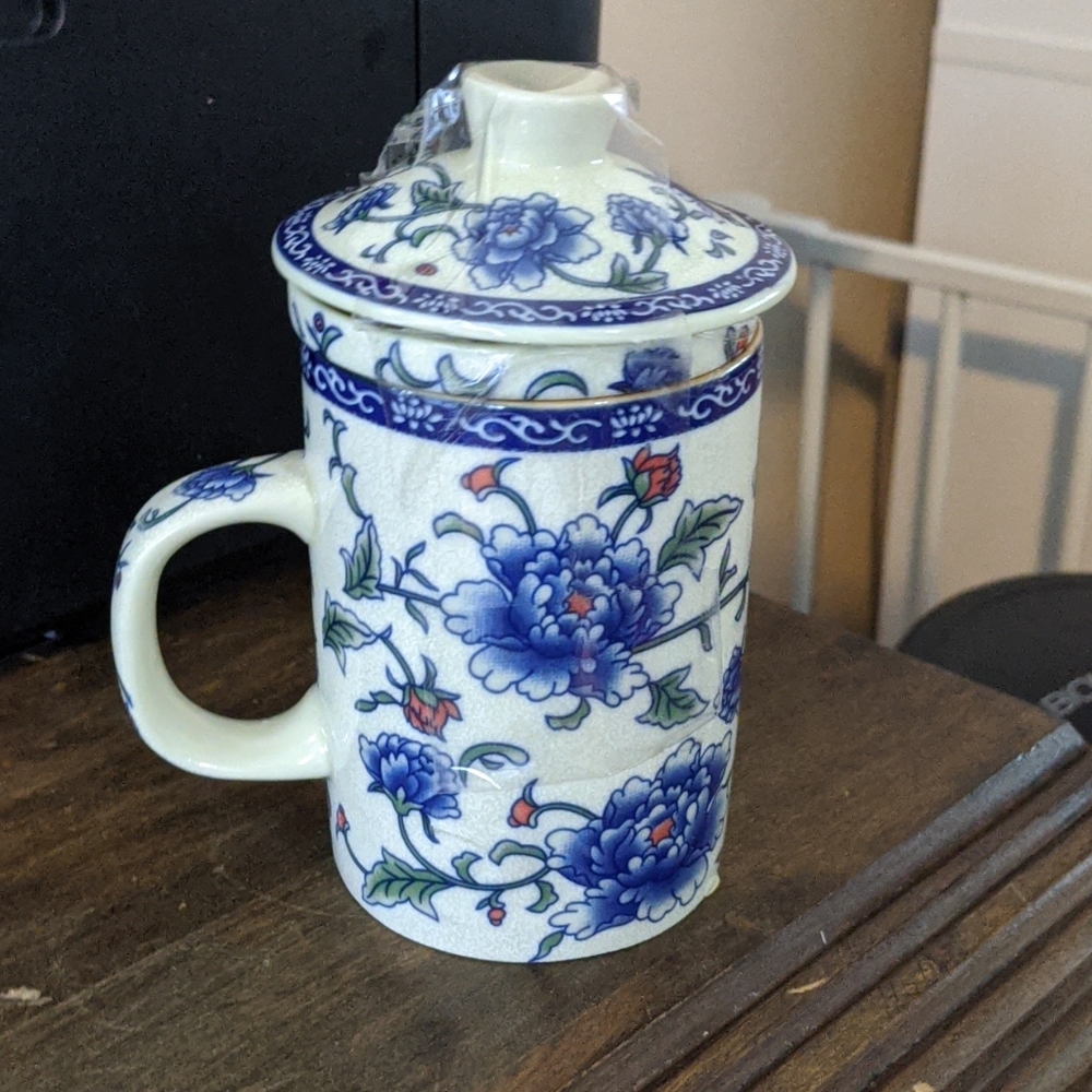 Beautiful japanese tea infuser!